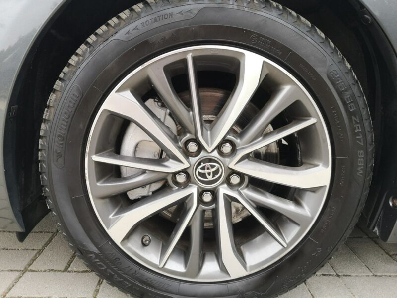 Toyota Avensis 2.0 D-4D 143KM Salon Navi Premium Bi-Xenon Kamera Alu Led Gwarancja III (2009-)