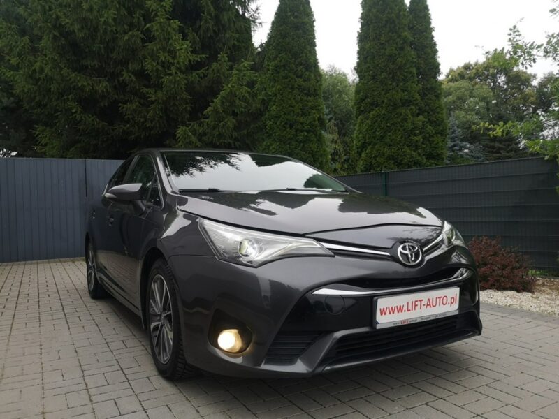 Toyota Avensis 2.0 D-4D 143KM Salon Navi Premium Bi-Xenon Kamera Alu Led Gwarancja III (2009-)