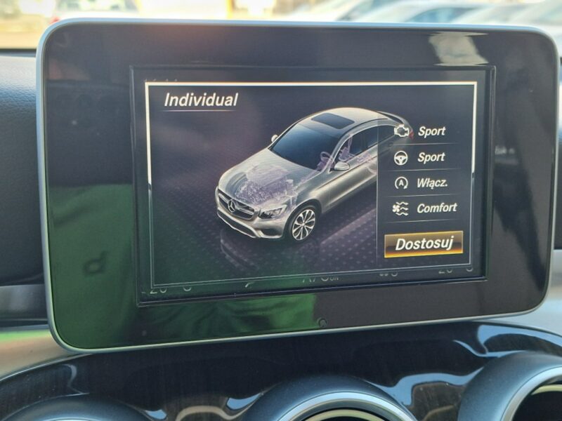 Mercedes GLC 300 2.0Turbo 240 KM Coupe, 4-Matic, Kamera, Bluetooth, Nawigacja, Full LED