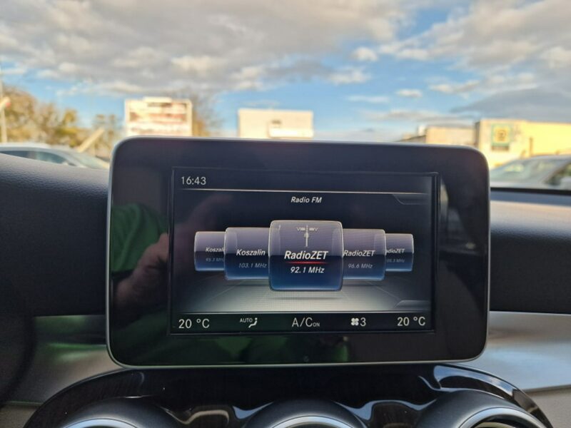 Mercedes GLC 300 2.0Turbo 240 KM Coupe, 4-Matic, Kamera, Bluetooth, Nawigacja, Full LED