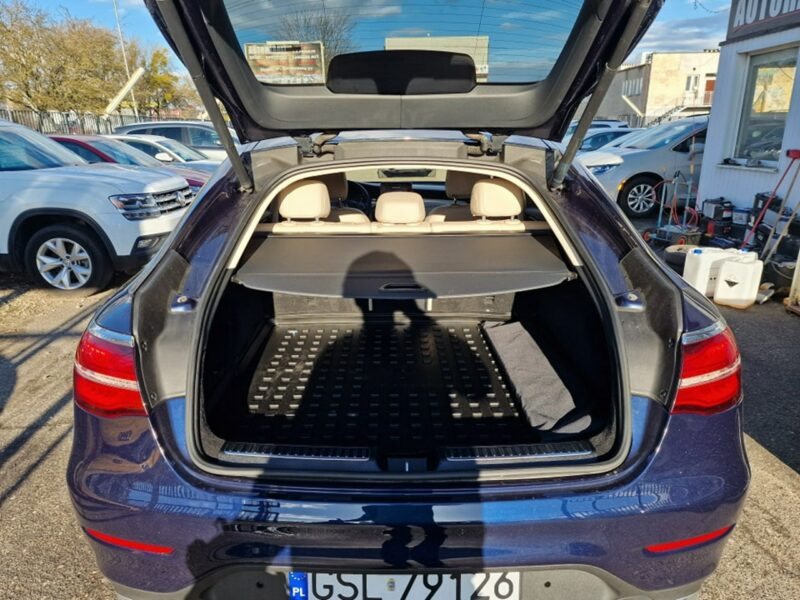 Mercedes GLC 300 2.0Turbo 240 KM Coupe, 4-Matic, Kamera, Bluetooth, Nawigacja, Full LED