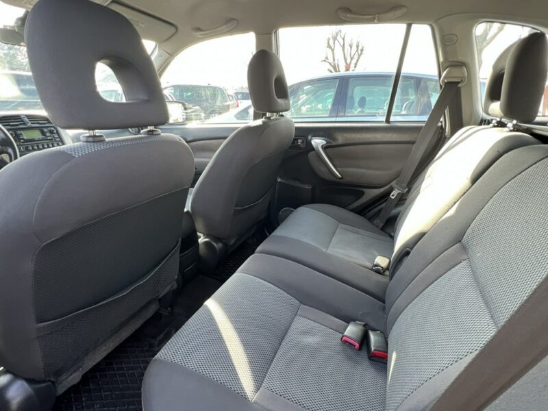 Toyota RAV-4 Nowy Rozrząd * Dwumasa * Super Stan * 4x4 / Hak * Możliwa zamiana II (2000-2005)