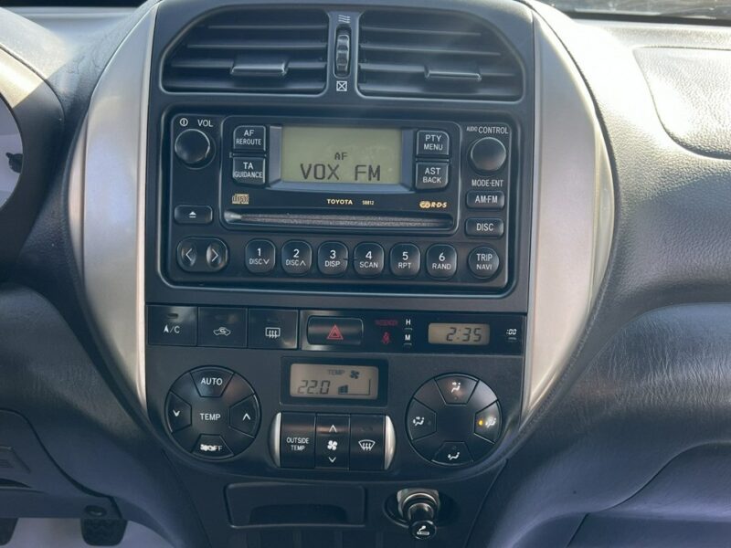 Toyota RAV-4 Nowy Rozrząd * Dwumasa * Super Stan * 4x4 / Hak * Możliwa zamiana II (2000-2005)