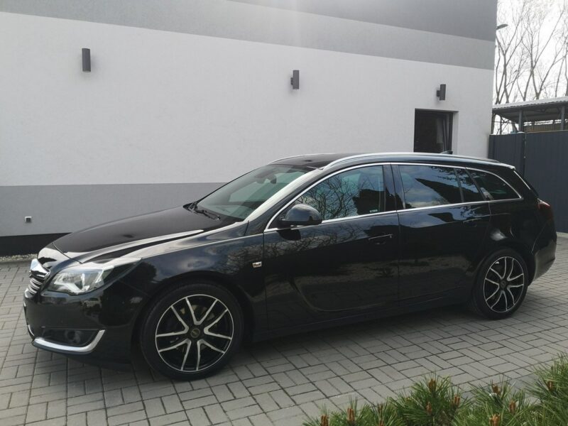 Opel Insignia 2.0 CDTI 170KM Klimatronik Led BiXenon Navi Kamera Alu 18'' Gwarancja A (2008-2017)