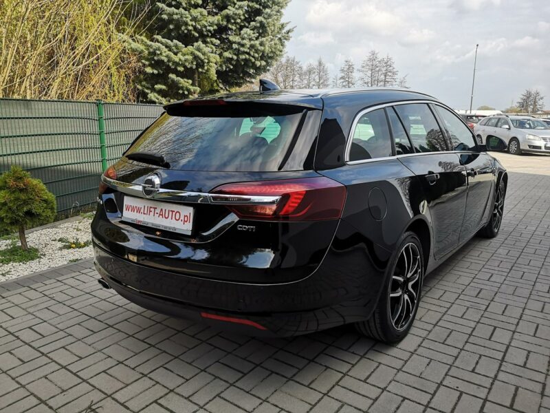 Opel Insignia 2.0 CDTI 170KM Klimatronik Led BiXenon Navi Kamera Alu 18'' Gwarancja A (2008-2017)