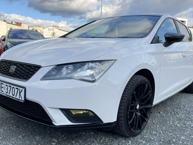Seat Leon Benzyna Zarejestrowany Ubezpieczony III (2012-)