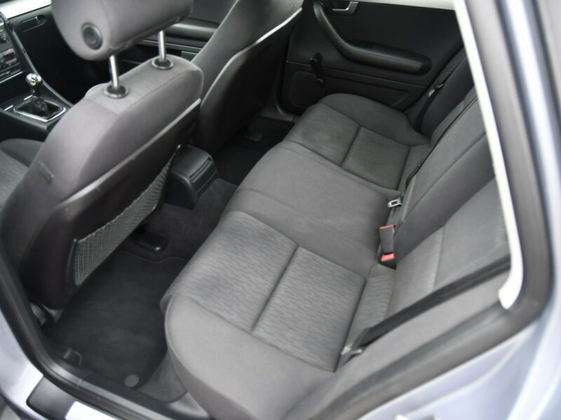 Audi A4 2,0b DUDKI11 Serwis,Klimatronic 2 str.Hak,Navi,kredyt.GWARANCJA B7 (2004-2007)