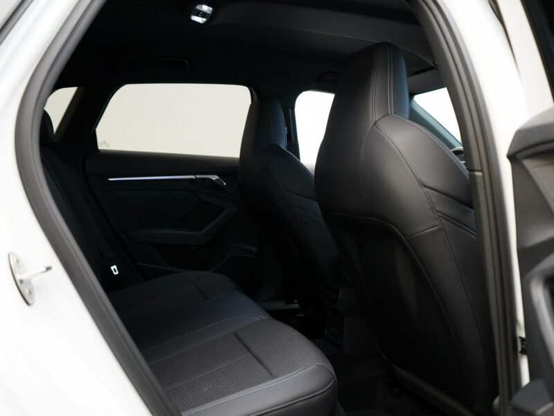 Audi A3 40TFSIe 204KM Stronic S-line Matrix Kamera Virtual Masaż 8Y