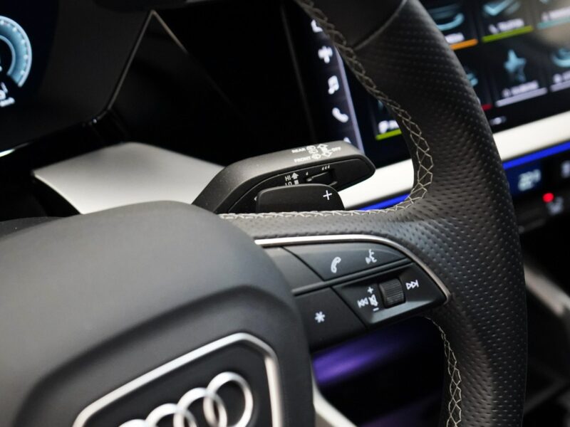 Audi A3 40TFSIe 204KM Stronic S-line Matrix Kamera Virtual Masaż 8Y