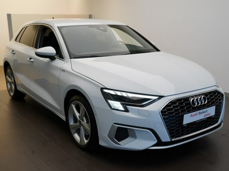 Audi A3 40TFSIe 204KM Stronic S-line Matrix Kamera Virtual Masaż 8Y