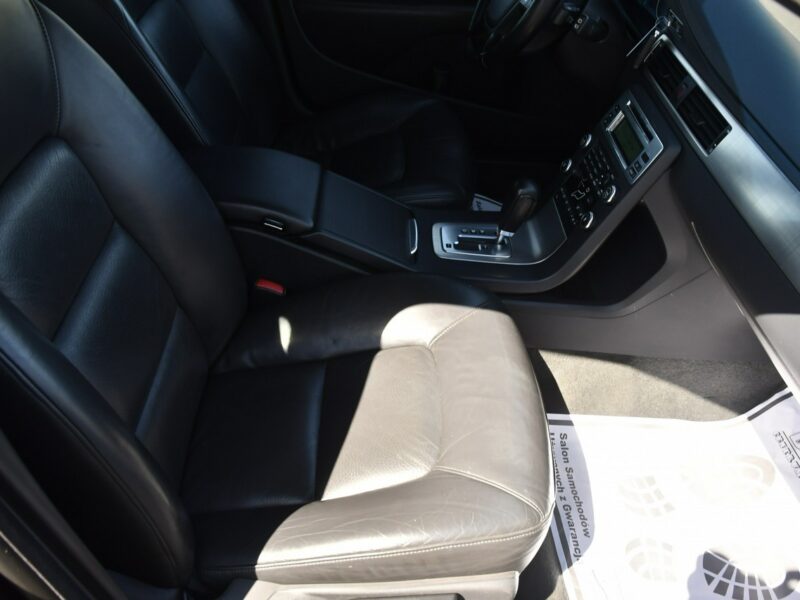 Volvo V70 2,4d DUDKI11 Serwis,Navi,Automat,Skóry,Klimatr 2 str.Parktronic,Tempom III (2007-)
