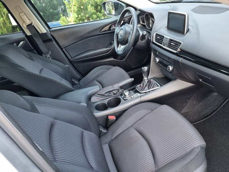 Mazda 3 1.5 * BENZYNA * gwarancja * zadbana * serwisowana * warszawa III (2013-)