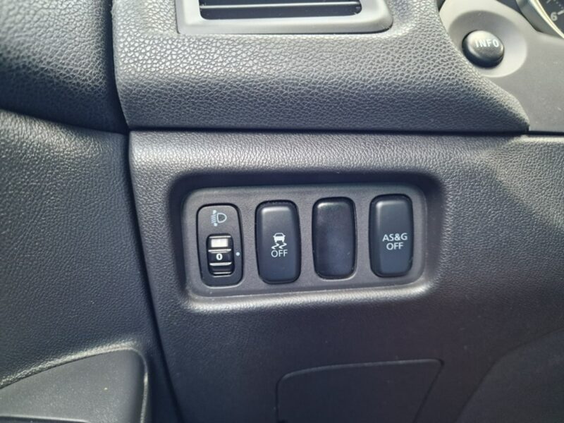 Mitsubishi ASX 1.6 Benzyna 117 KM, Klimatyzacja, Alufelgi, Isofix, Komputer, Kurtyny