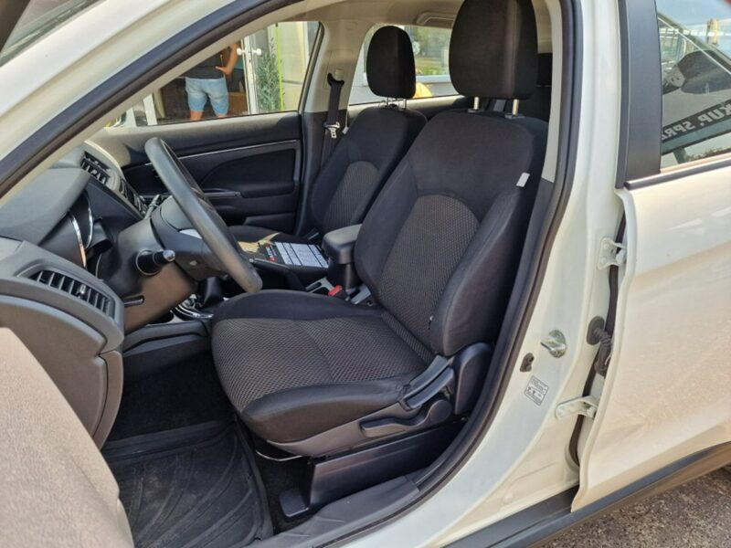 Mitsubishi ASX 1.6 Benzyna 117 KM, Klimatyzacja, Alufelgi, Isofix, Komputer, Kurtyny