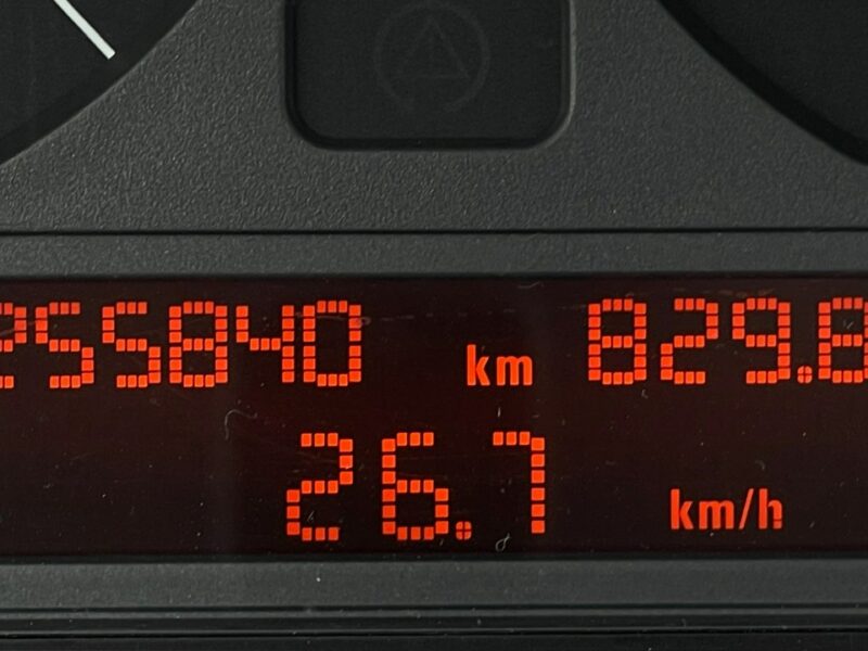 BMW 318 2.0 Benzyna Moc 143KM Automat E46 (1998-2007)