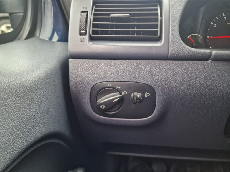 Ford Tourneo Connect 1.8 TDCI 90 KM I (2002-2013)