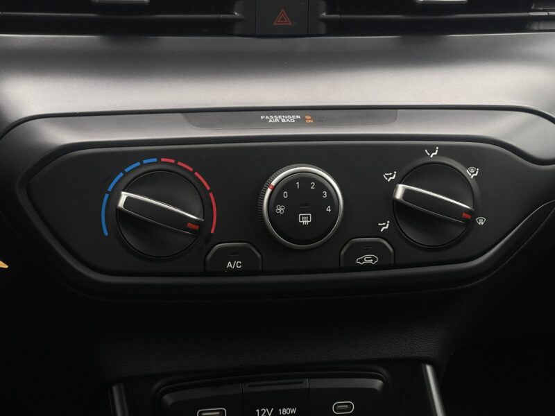 Hyundai Bayon 1.2 MPI 5MT (79 KM) Modern + pakiet Comfort - dostępny od ręki