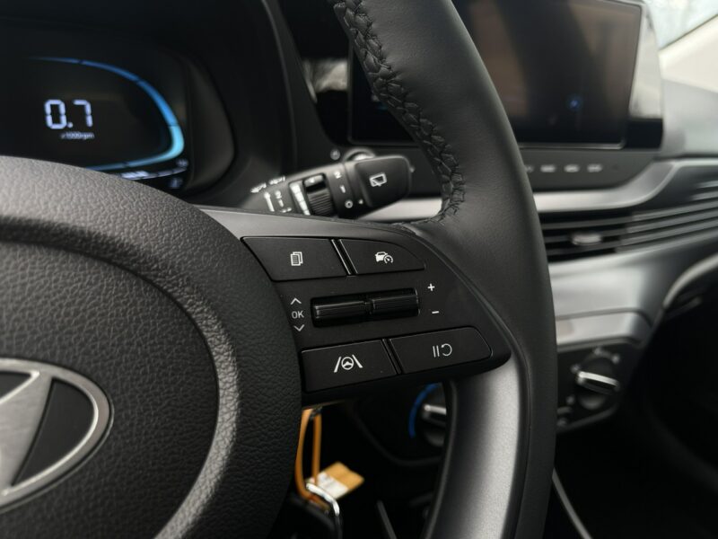 Hyundai Bayon 1.2 MPI 5MT (79 KM) Modern + pakiet Comfort - dostępny od ręki