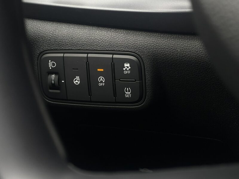 Hyundai Bayon 1.2 MPI 5MT (79 KM) Modern + pakiet Comfort - dostępny od ręki
