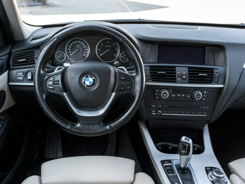 BMW X3 2.0_Diesel_184 KM_195 tyś. km_4x4 F25 (2010-)