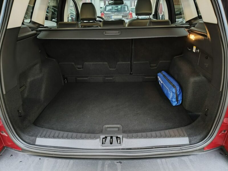 Ford Kuga 2.0 180KM 4x4 Titanium, MartwePole,Panorama,Navi,El.Klapa,Asyst.Parkow II (2012-)
