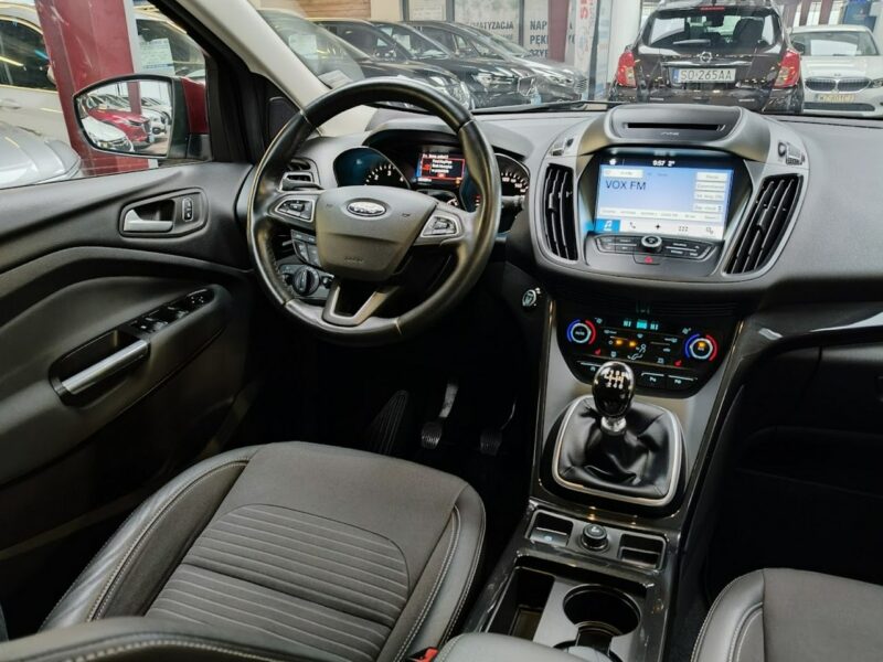 Ford Kuga 2.0 180KM 4x4 Titanium, MartwePole,Panorama,Navi,El.Klapa,Asyst.Parkow II (2012-)