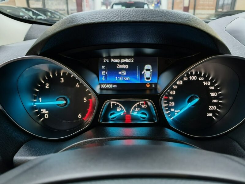 Ford Kuga 2.0 180KM 4x4 Titanium, MartwePole,Panorama,Navi,El.Klapa,Asyst.Parkow II (2012-)