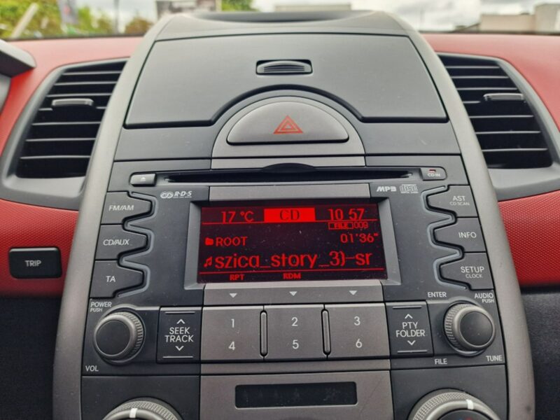 Kia Soul 1.6 Benzyna 126 KM, Klimatyzacja, Alufelgi 18", USB, AUX, Isofix I (2009-2014)