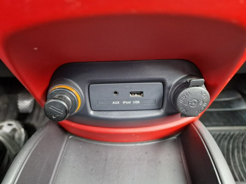 Kia Soul 1.6 Benzyna 126 KM, Klimatyzacja, Alufelgi 18", USB, AUX, Isofix I (2009-2014)
