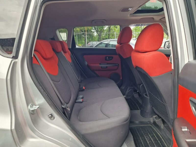 Kia Soul 1.6 Benzyna 126 KM, Klimatyzacja, Alufelgi 18", USB, AUX, Isofix I (2009-2014)
