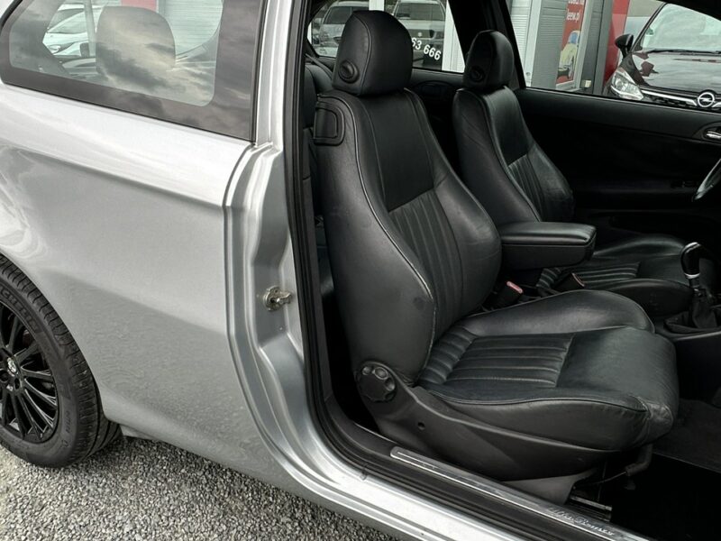 Alfa Romeo 147 1.6 Benzyna Moc 120KM Zarejestrowany Ubezpieczony