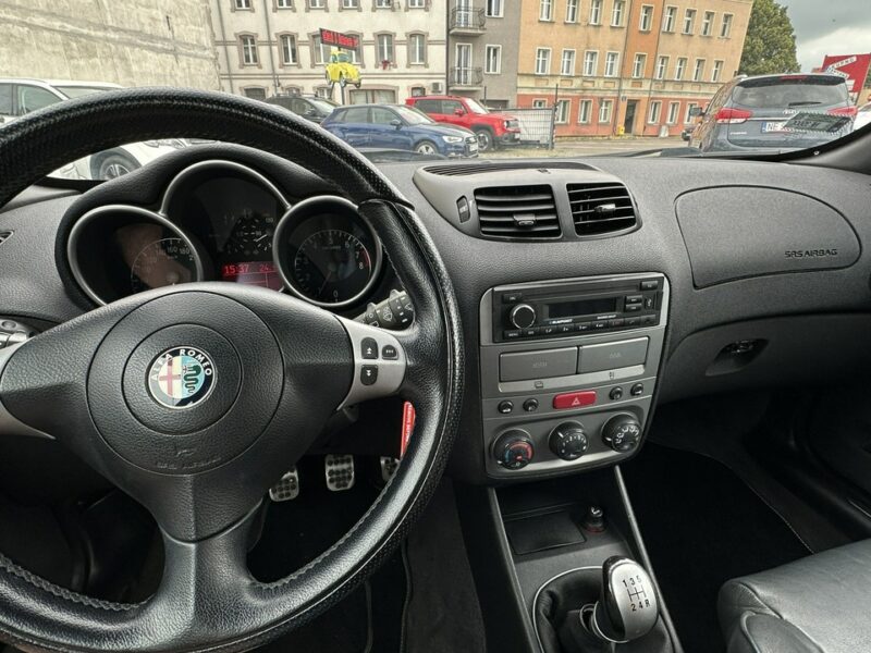 Alfa Romeo 147 1.6 Benzyna Moc 120KM Zarejestrowany Ubezpieczony