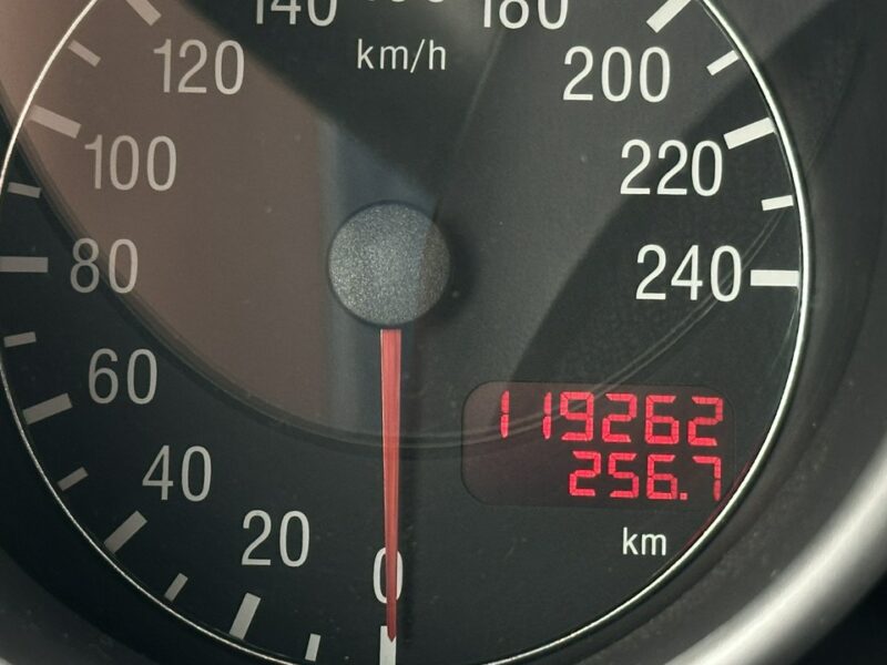 Alfa Romeo 147 1.6 Benzyna Moc 120KM Zarejestrowany Ubezpieczony