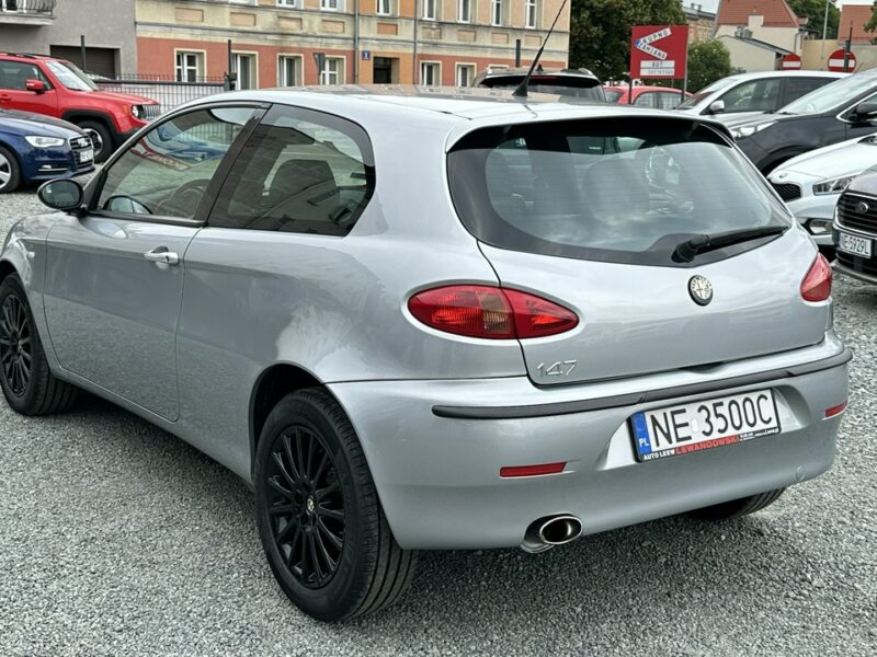 Alfa Romeo 147 1.6 Benzyna Moc 120KM Zarejestrowany Ubezpieczony