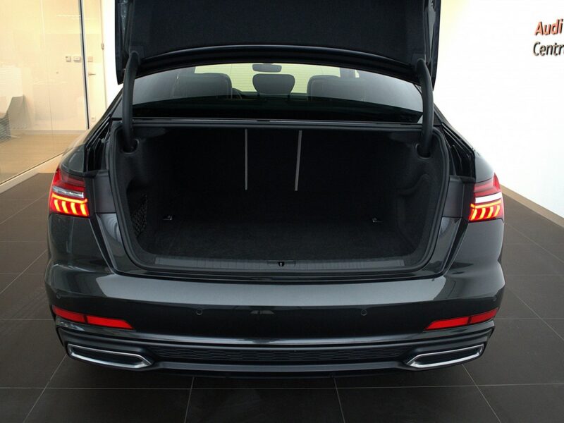 Audi A6 45TFSI Quattro Sline Virtual Matrix Panorama TempomatACC Kamera Alu19 C8 (2018-)