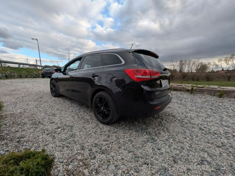 Kia Cee'd Kamera cofania II (2012-)