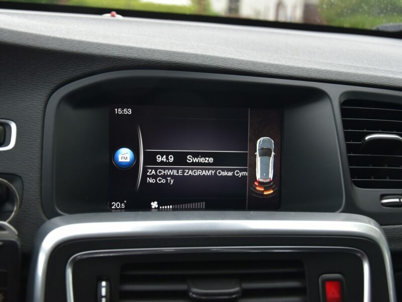 Volvo V60 D3 2.0 150KM Automat 2017r. LED Skóra Gwarancja BEZWYPADEK Rezerwacja I (2010-2018)