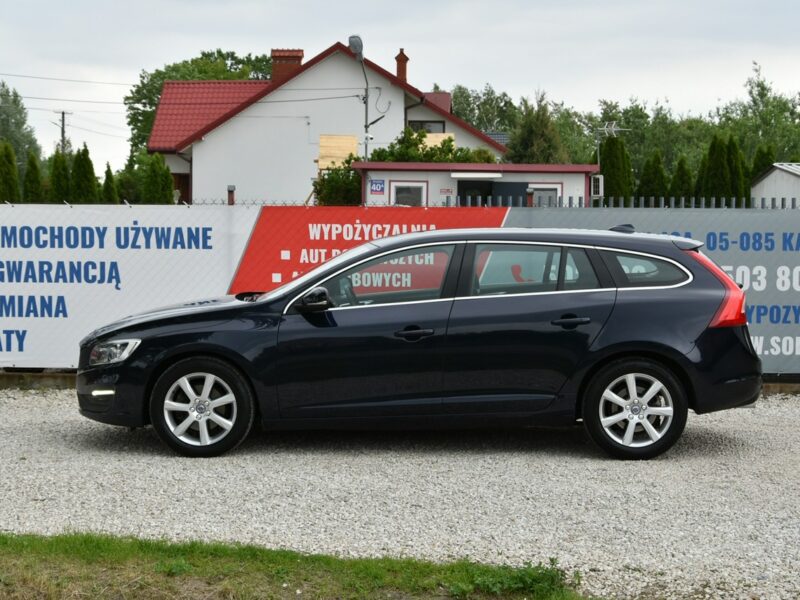 Volvo V60 D3 2.0 150KM Automat 2017r. LED Skóra Gwarancja BEZWYPADEK Rezerwacja I (2010-2018)