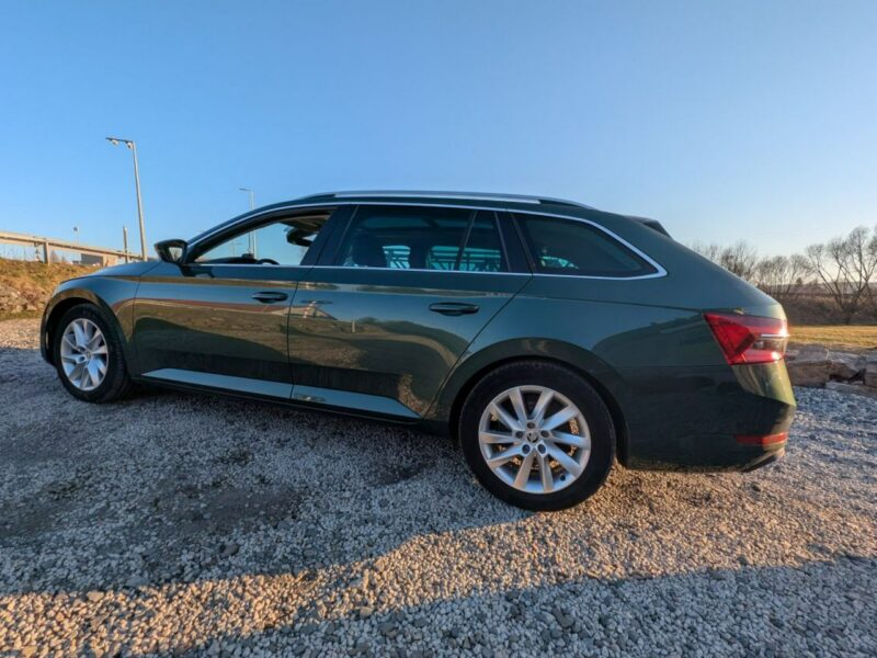 Škoda Superb Roczna Gwarancja, Kamera cofania III (2015-2023)