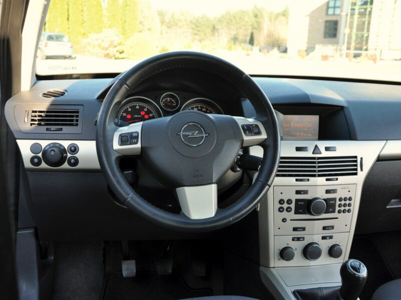 Opel Astra 1.6i(115KM)*Lift*Klimatronik*I Właściciel*Welur*Alu16"ASO Opel H (2004-2014)