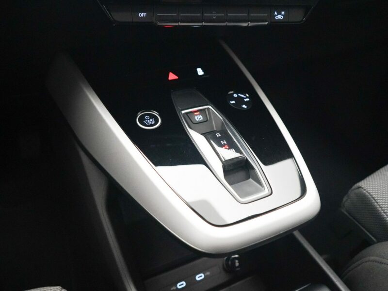 Audi Q4 e-tron 50 299KM Quattro S-line LED