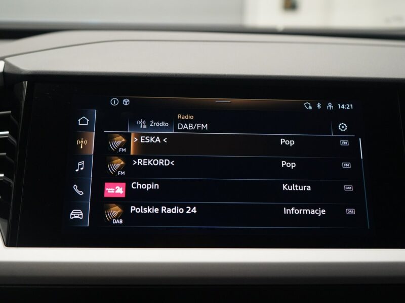 Audi Q4 e-tron 50 299KM Quattro S-line LED