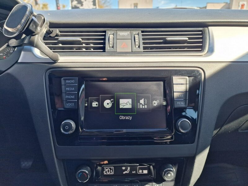 Škoda RAPID 1.4 TDI 90 KM, Navi, Bluetooth, Klimatyzacja, Tempomat, Isofix,