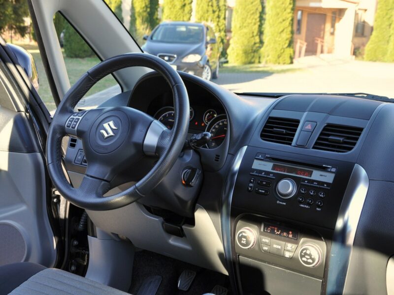 Suzuki SX4 1.6i(120KM)*Lift*Klimatronik*Reling*Grzane Fotele*IWł*Alu16"ASO Suzuki I (2006-2013)