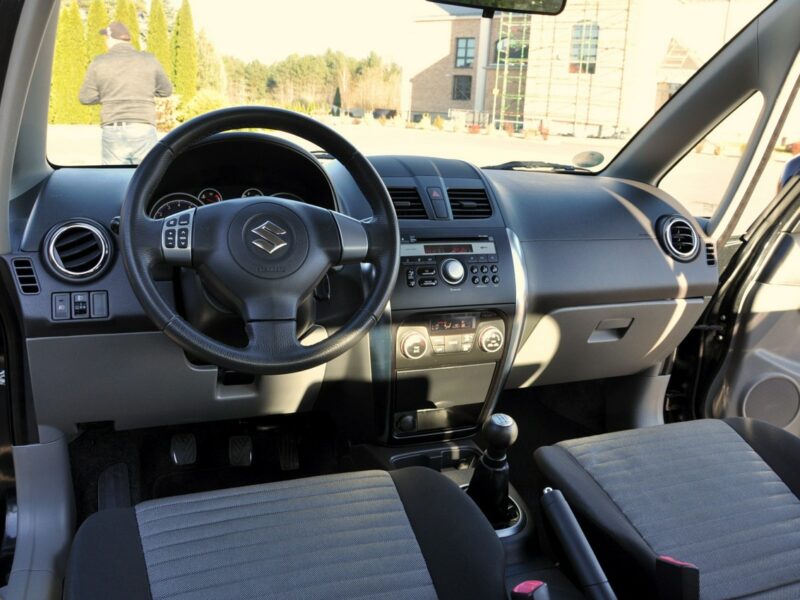 Suzuki SX4 1.6i(120KM)*Lift*Klimatronik*Reling*Grzane Fotele*IWł*Alu16"ASO Suzuki I (2006-2013)