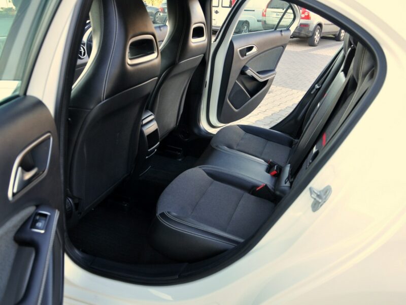 Mercedes A 180 1.5CDI(109KM)*Radar*Duża Navi*Skóry*Grzane Fotele*I Wł*Alu16"ASO W176 (2012-)
