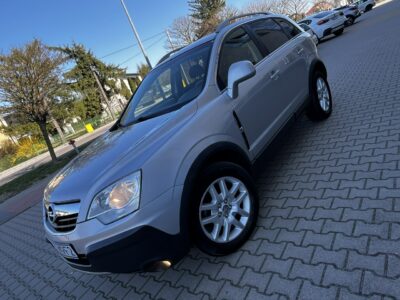 Opel Antara Opel Antara 2.4B 2009r 4x4 Klimatyzacja Serwisowany Alufelgi Zarejestr