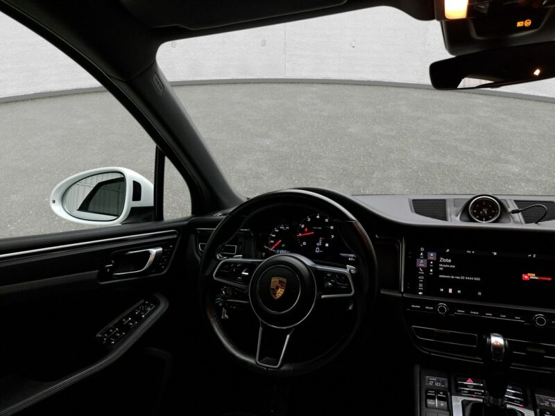 Porsche Macan II (2024-)