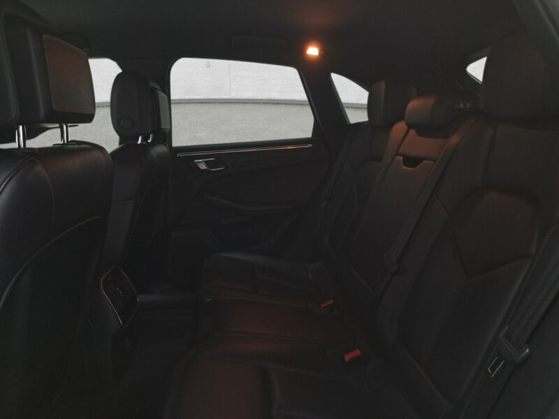 Porsche Macan II (2024-)