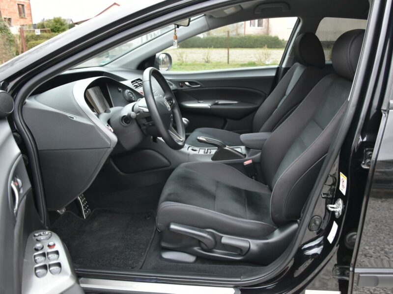 Honda Civic GT special 1.8i-VTEC 140KM 2011r. lift Climatronic Rezerwacja VIII (2006-2011)